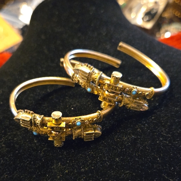 SORRY, THIS ITEM IS SOLD!